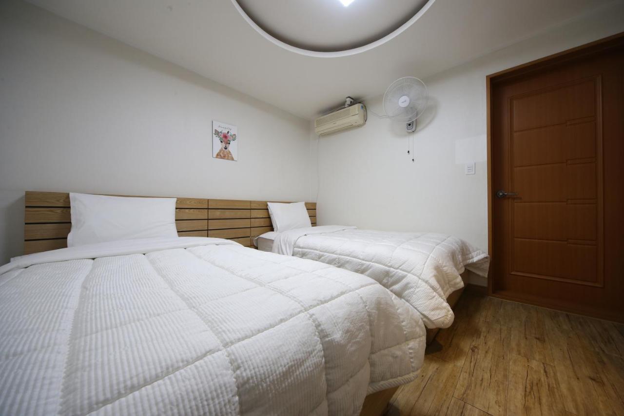 Uh Suite Kjongdzsu Kültér fotó